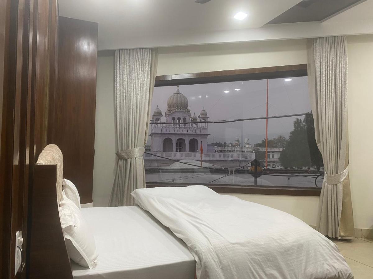 Hotel Temple View Inn Anandpur Sahib ภายนอก รูปภาพ
