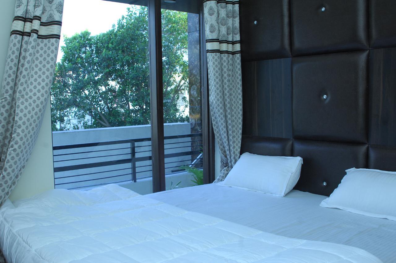 Hotel Temple View Inn Anandpur Sahib ภายนอก รูปภาพ